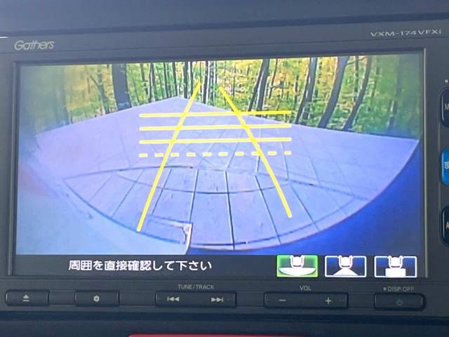 Honda N BOX CUSTOM 2017-03 183054-4