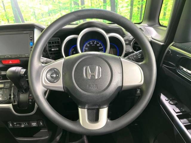 Honda N BOX CUSTOM 2017-03 183054-11