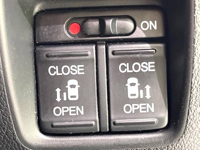 Honda N BOX CUSTOM 2017-03 183054-2