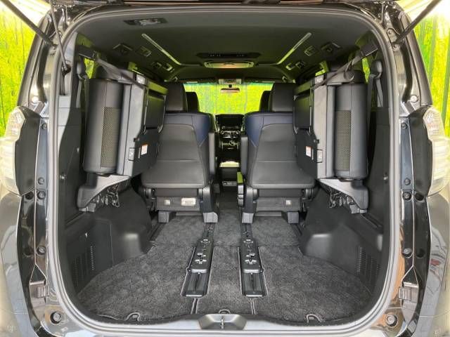Toyota VELLFIRE 2017-01 180973-10