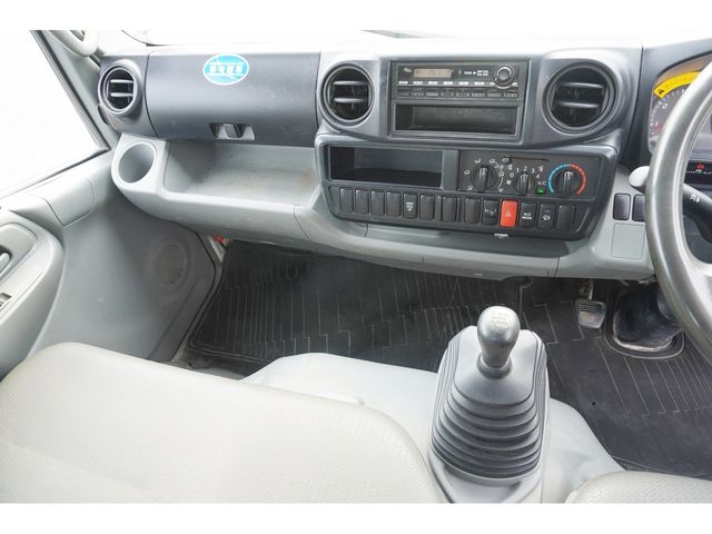 Hino DUTRO 2012-03 195891-26