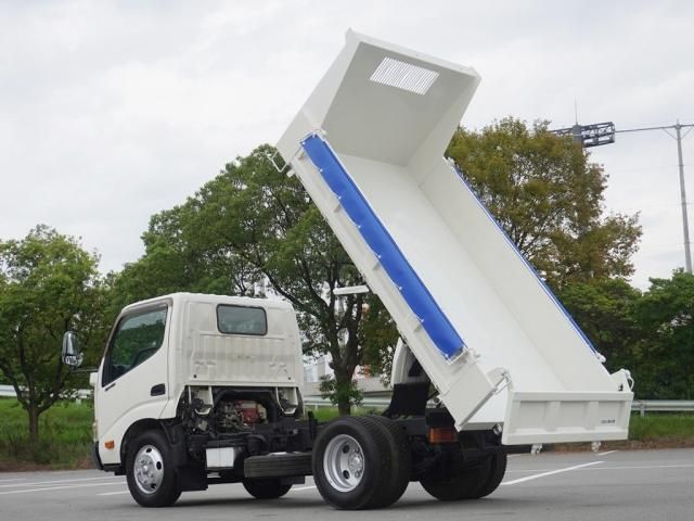Hino DUTRO 2012-03 195891-8