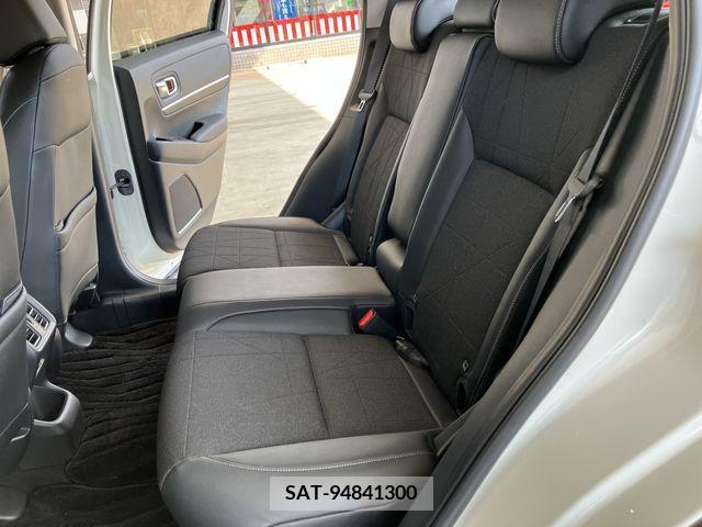 Honda VEZEL 2021-05 337042-12