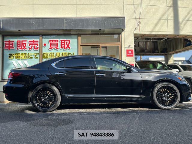 Lexus LS 2015-06 210775-5