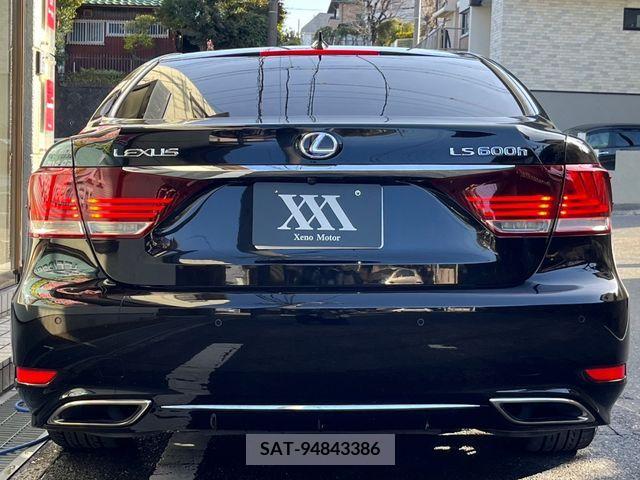 Lexus LS 2015-06 210775-8