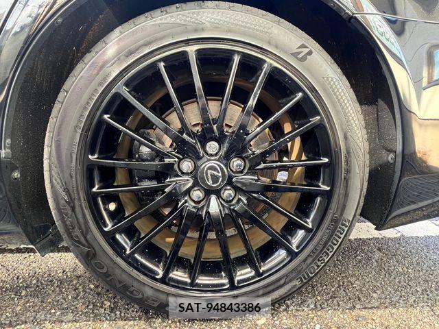 Lexus LS 2015-06 210775-10