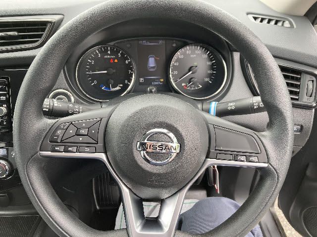Nissan X-TRAIL 2018-01 5090-7