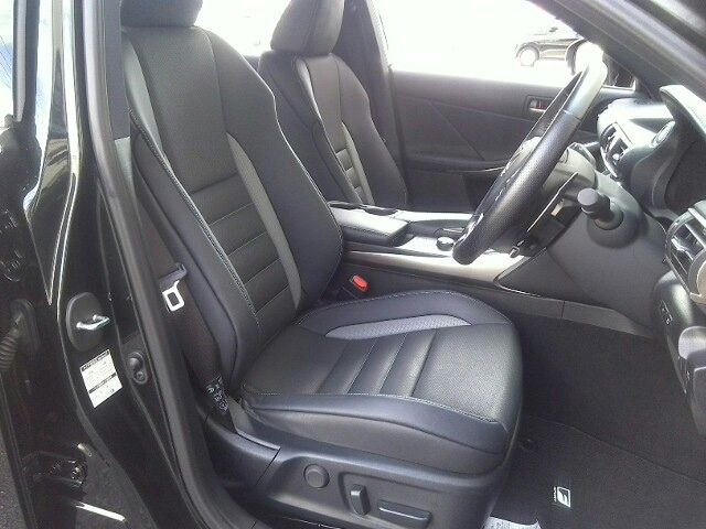 Lexus IS 2020-05 4412-9