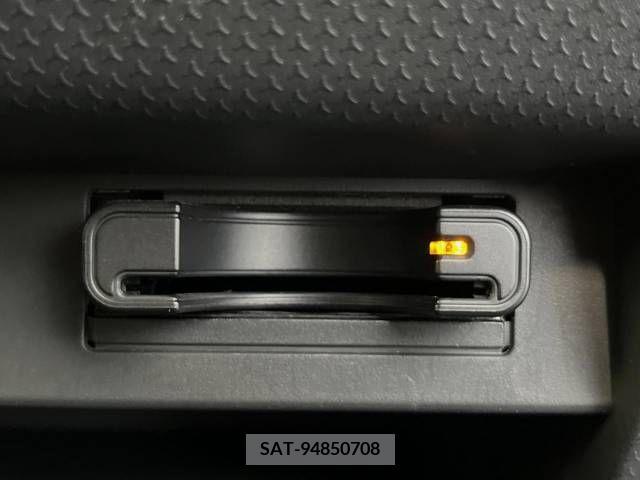 Suzuki HUSTLER 2017-04 361449-5