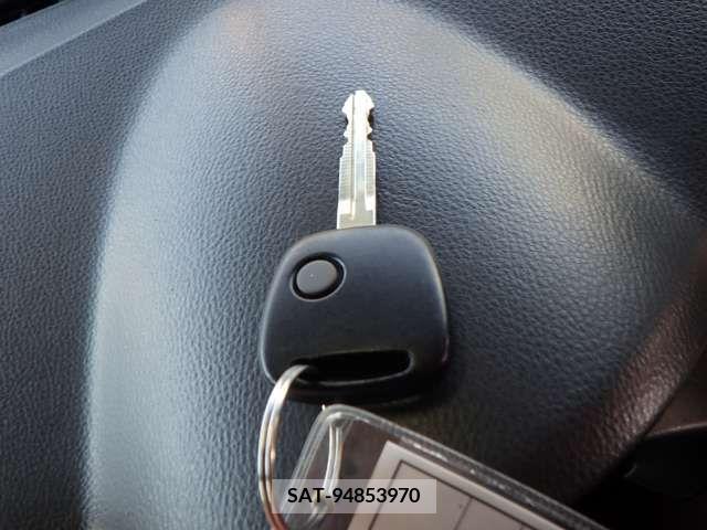 Mazda SPIANO 2005-03 211391-14