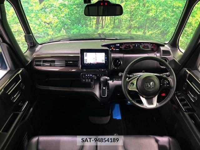 Honda N BOX CUSTOM 2019-06 279284-1
