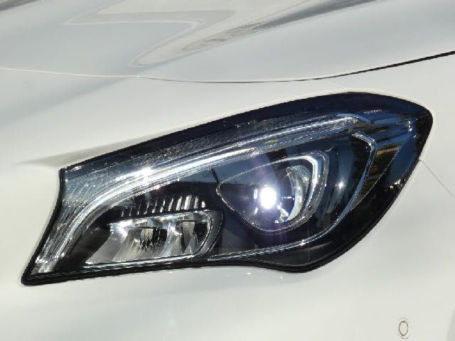 Amg CLA-CLASS 2018-08 4457-19