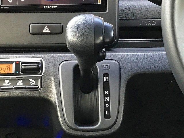 Suzuki WAGON R 2018-07 12556-19