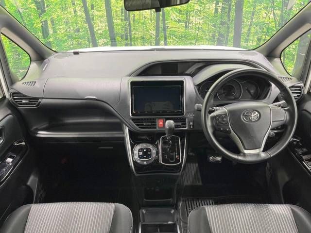 Toyota VOXY 2020-09 18599-1