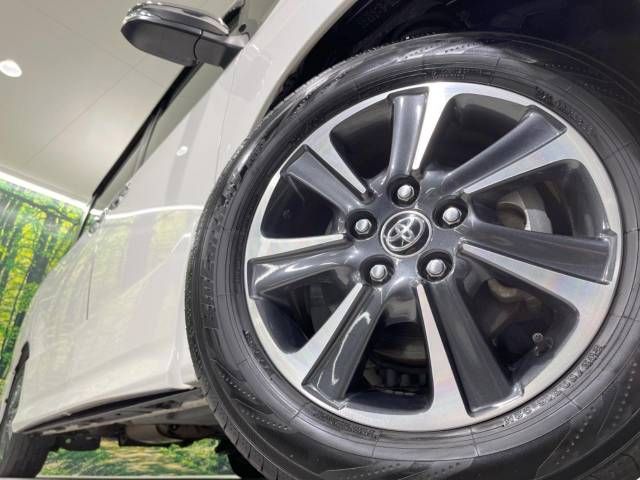 Toyota VOXY 2020-09 18599-14