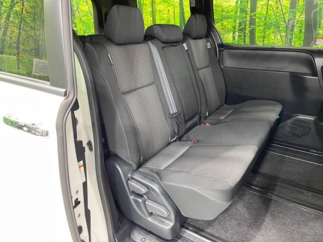 Toyota VOXY 2020-09 18599-9