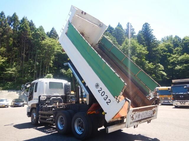 Isuzu GIGA 2014-10 660-12