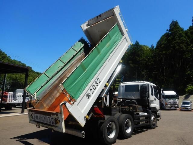 Isuzu GIGA 2014-10 660-13