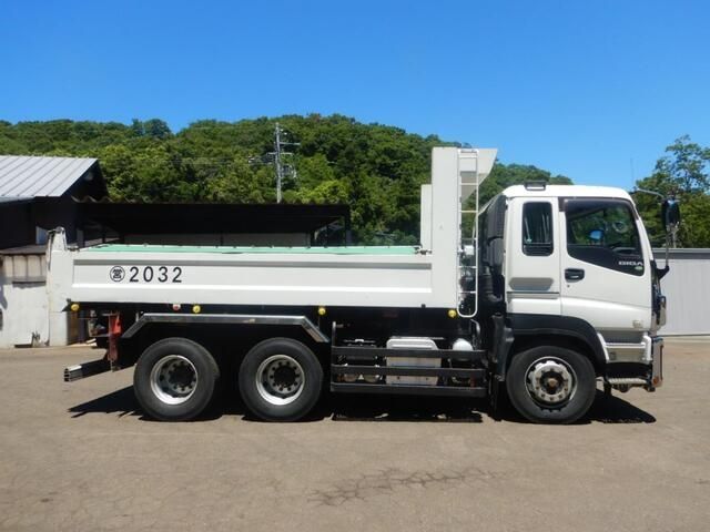 Isuzu GIGA 2014-10 660-7