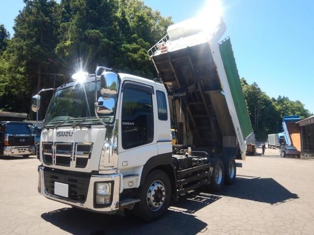 Isuzu GIGA 2014-10 660-11