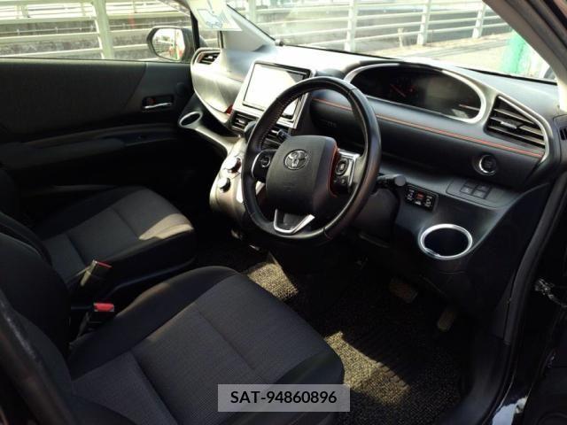 Toyota SIENTA 2021-08 285130-12