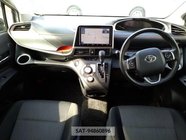 Toyota SIENTA 2021-08 285130-2