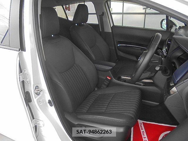 Toyota AQUA 2021-11 331281-15