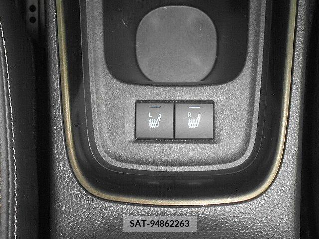 Toyota AQUA 2021-11 331281-23