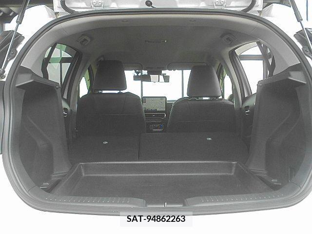 Toyota AQUA 2021-11 331281-18