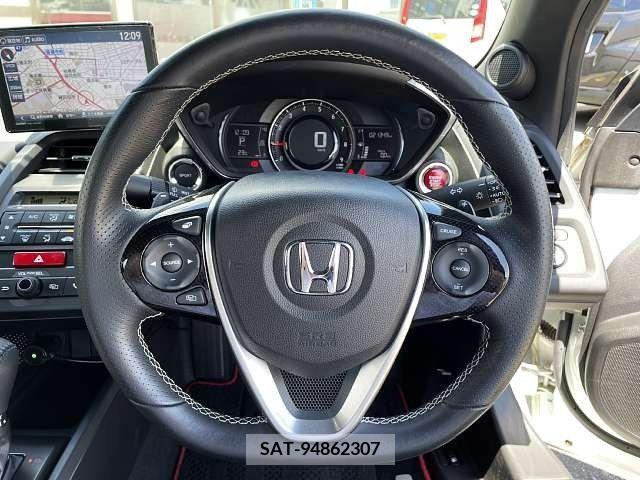 Honda S660 2018-08 283927-4