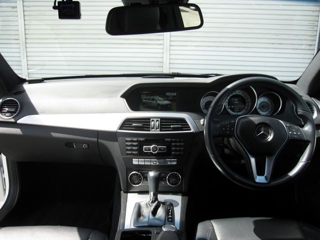 Mercedes Benz C-CLASS 2013-04 23332-12