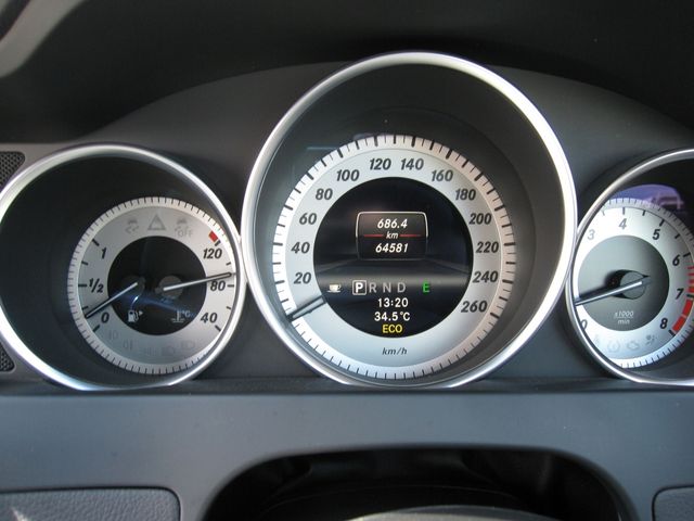 Mercedes Benz C-CLASS 2013-04 23332-15