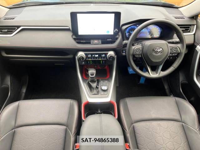 Toyota RAV4 2022-12 393586-1