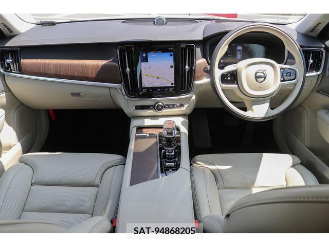 Volvo V90 2021-07 345367-1