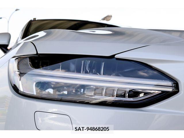 Volvo V90 2021-07 345367-10