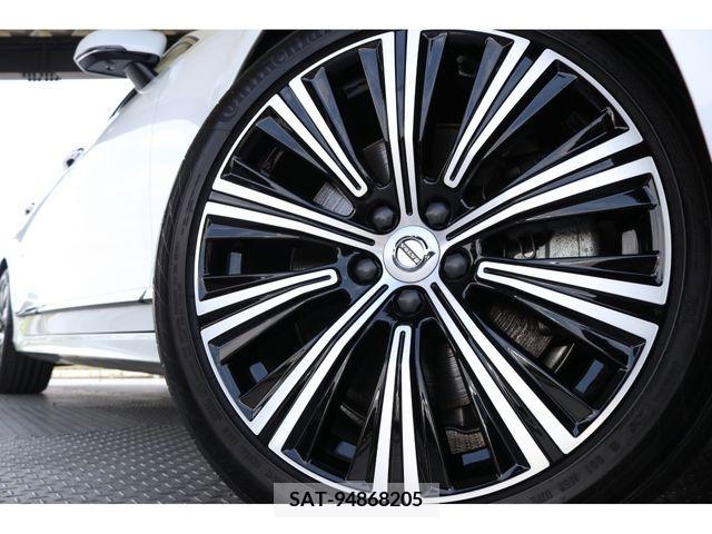 Volvo V90 2021-07 345367-14