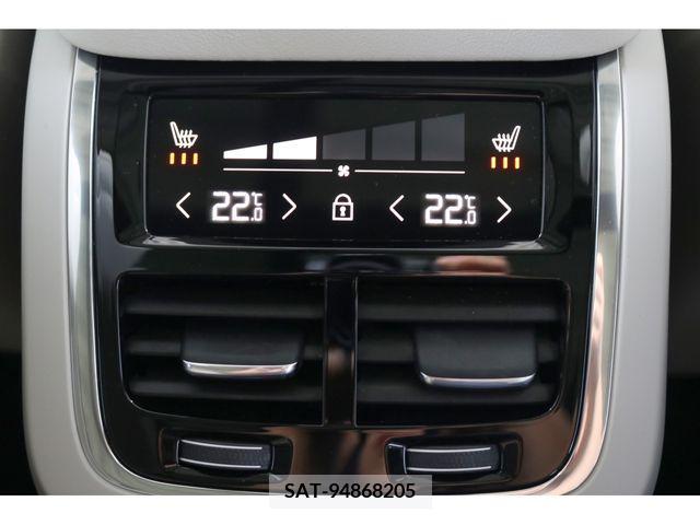 Volvo V90 2021-07 345367-27