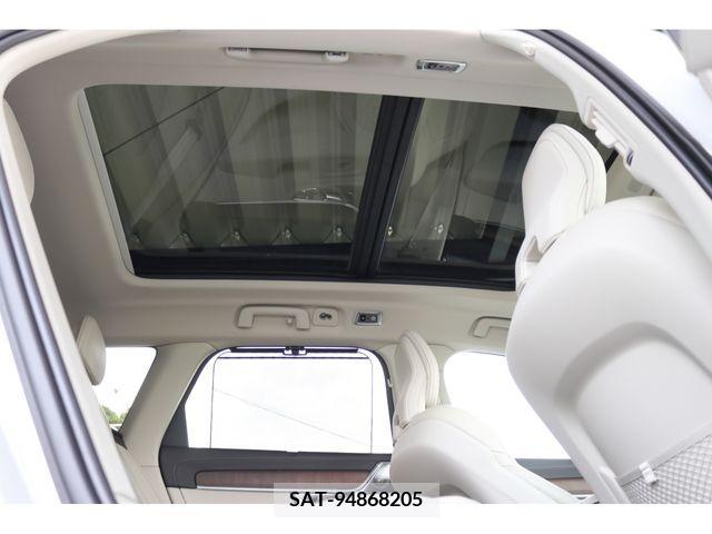 Volvo V90 2021-07 345367-25