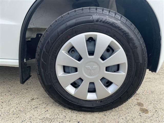 Mitsubishi MINICAB VAN 2022-12 28653-9