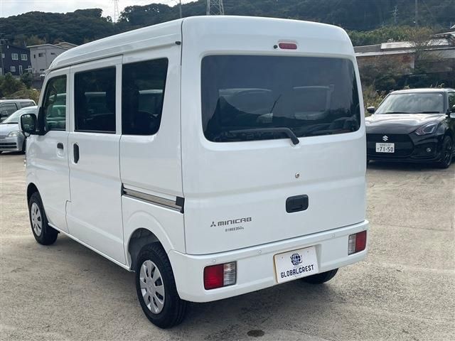 Mitsubishi MINICAB VAN 2022-12 28653-8