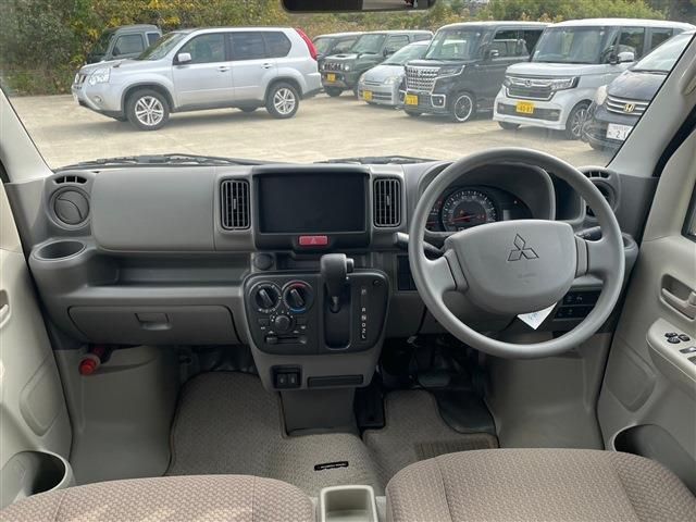 Mitsubishi MINICAB VAN 2022-12 28653-1