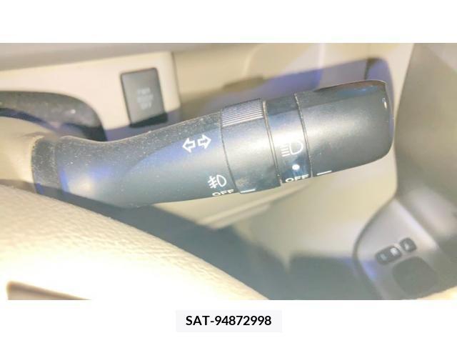 Toyota NOAH 2008-07 392844-14