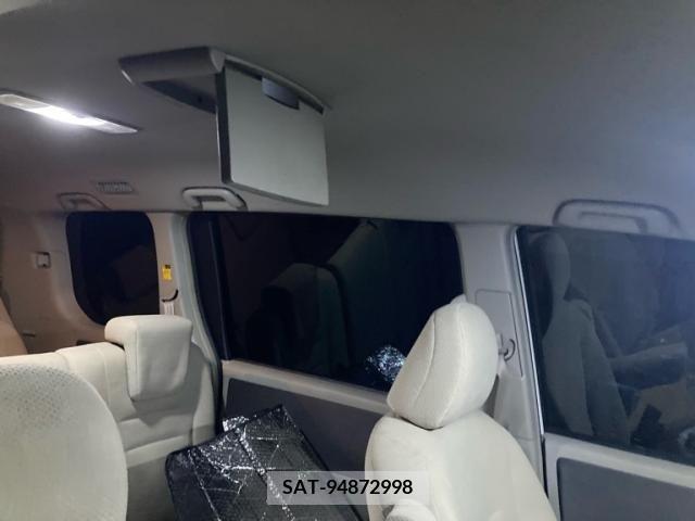 Toyota NOAH 2008-07 392844-10