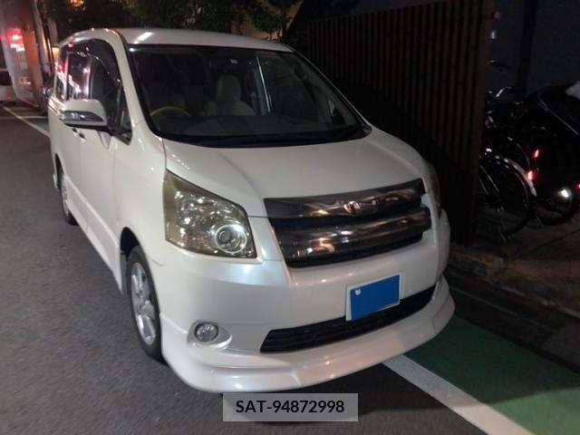 Toyota NOAH 2008-07 392844-1