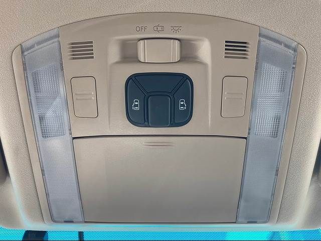 Toyota ALPHARD 2012-09 6695-7