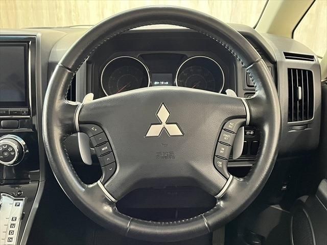 Mitsubishi DELICA D5 2018-07 23561-25