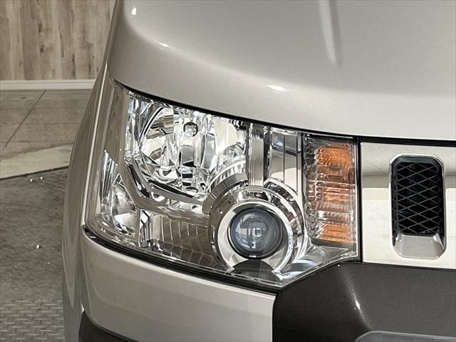 Mitsubishi DELICA D5 2018-07 23561-8
