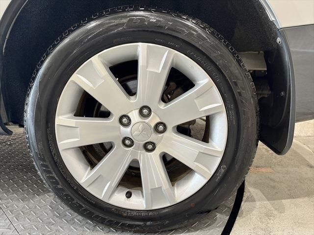 Mitsubishi DELICA D5 2018-07 23561-14