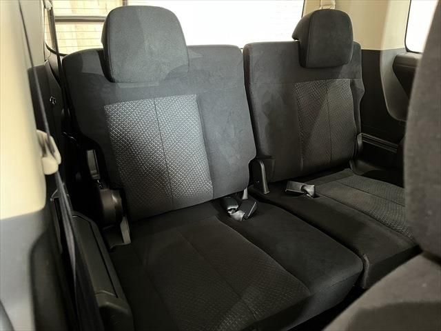 Mitsubishi DELICA D5 2018-07 23561-20