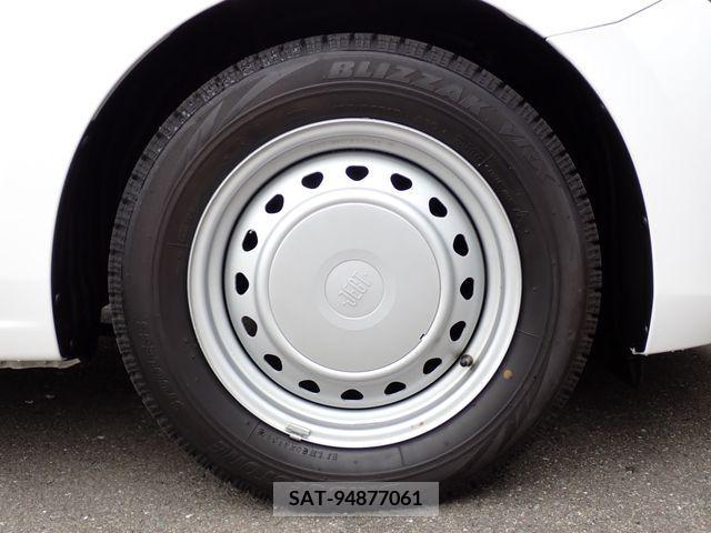 Mazda DEMIO 2018-05 216497-22